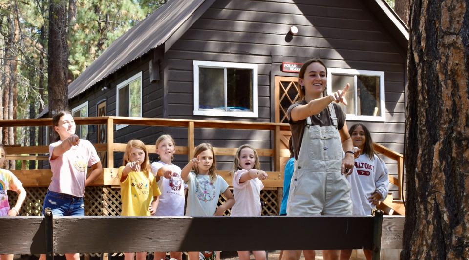 Camp Dance activities at Walton's Grizzly Lodge summer camp